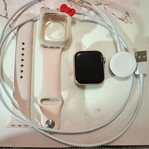 Apple Watch Series 6 GPS, 40mm Rose Gold Aluminum Case w/ Hello Kitty Pink Band